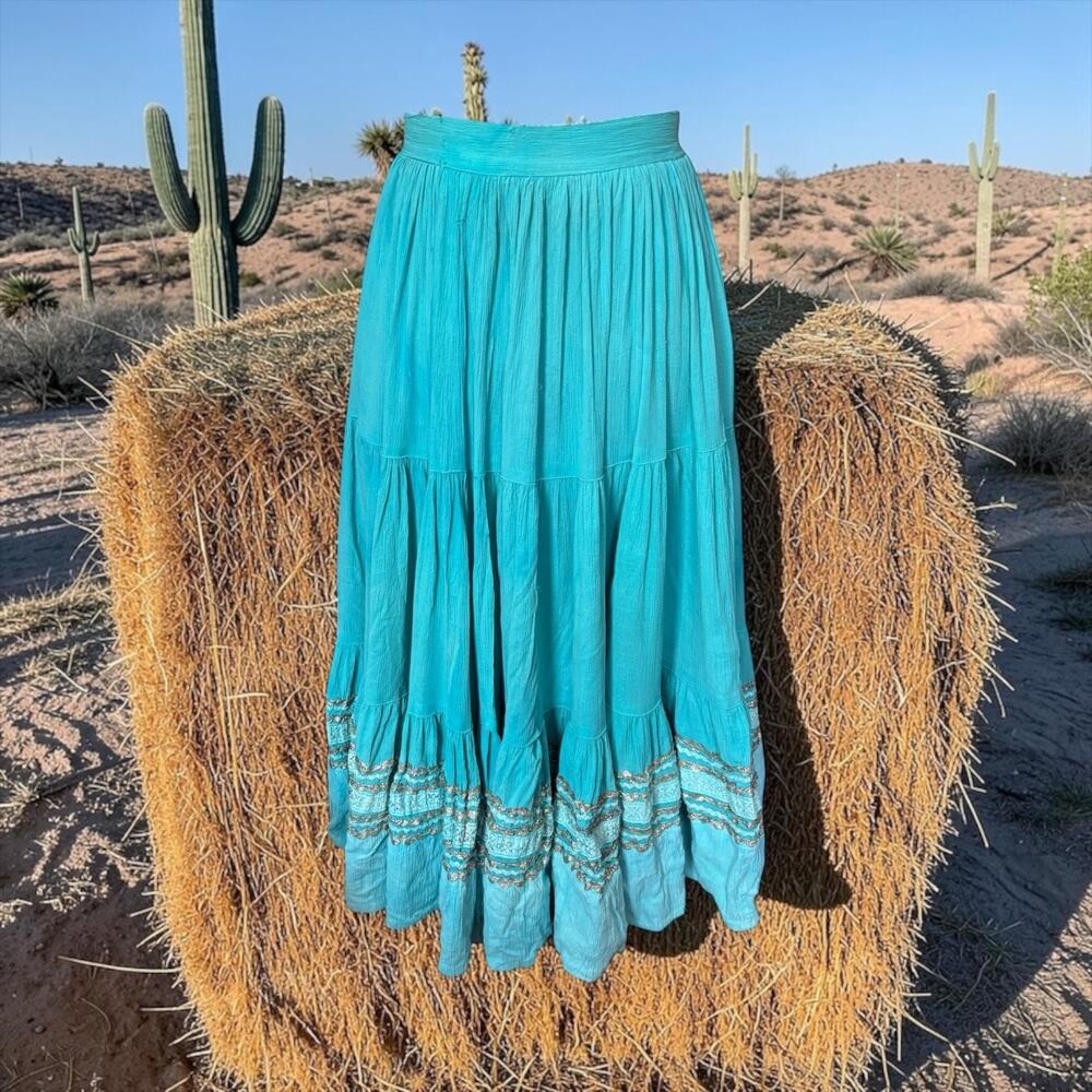 1950s Turquoise Patio Skirt Full Sweep Silver Rickrack Western Fiesta